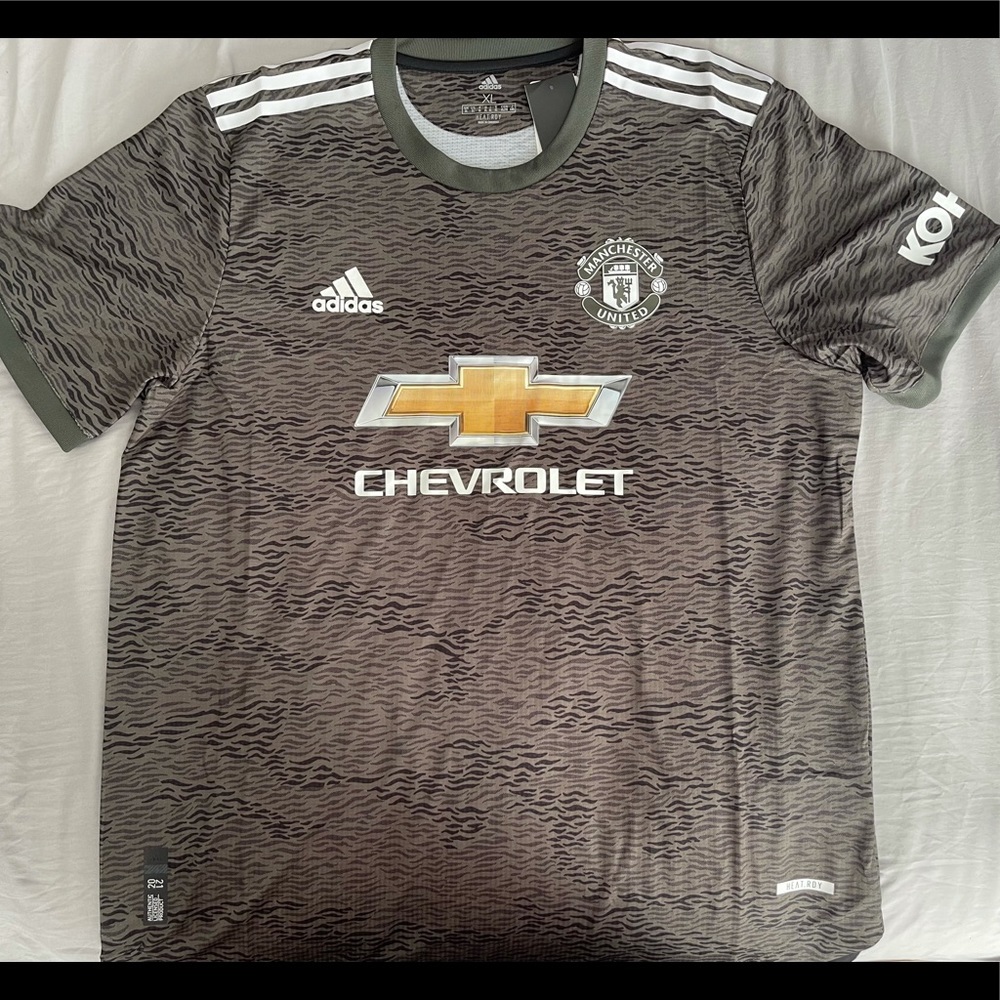 Manchester United 2021 Jersey size XL
